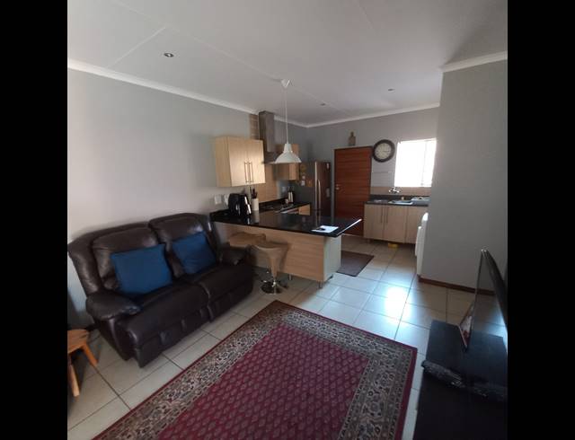3 BEDROOM SIMPLEX TO LET IN MOOIKLOOF RIDGE